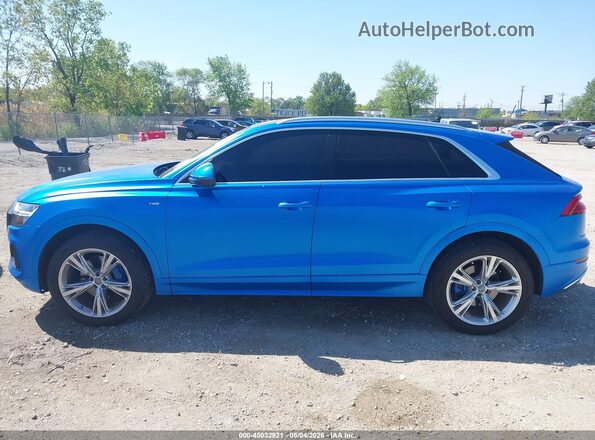 WA1BVAF18KD016954 2019 AUDI Q8 Blue 360 interior view