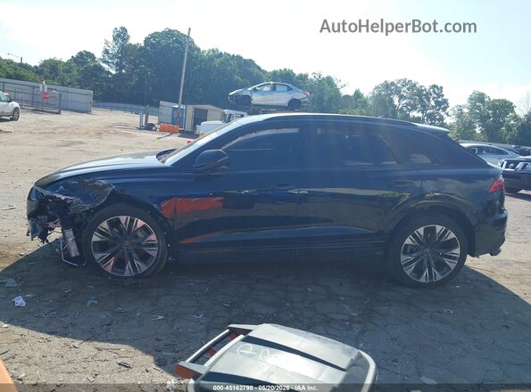 WA1BVBF18SD036496 2025 AUDI Q8 Black Vista interior de 360 grados