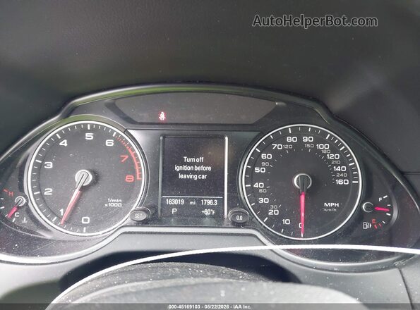 WA1C2AFP3HA070271 2017 AUDI Q5 White Vista de los asientos traseros