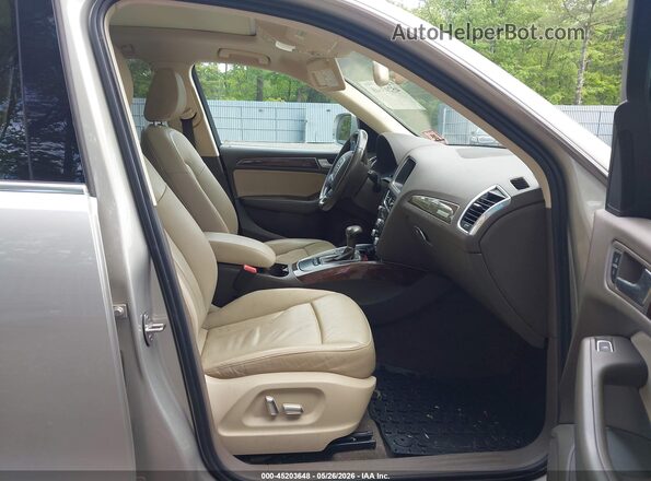 WA1C2AFPXGA044152 2016 AUDI Q5 Silver Вид салону спереду