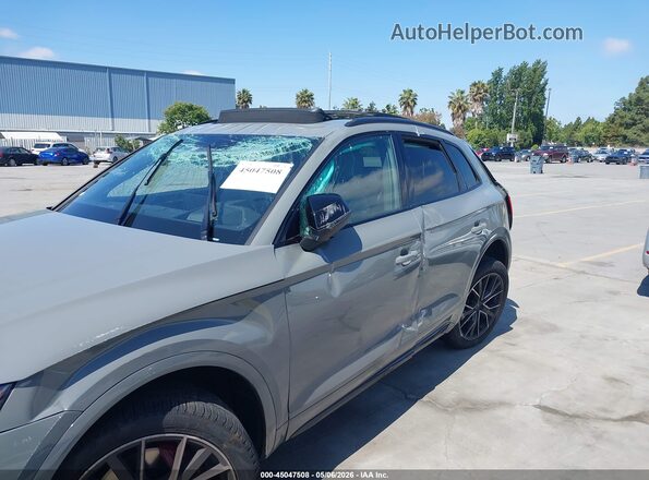 WA1C4AFY0M2013467 2021 AUDI SQ5 Gray Widok z przodu