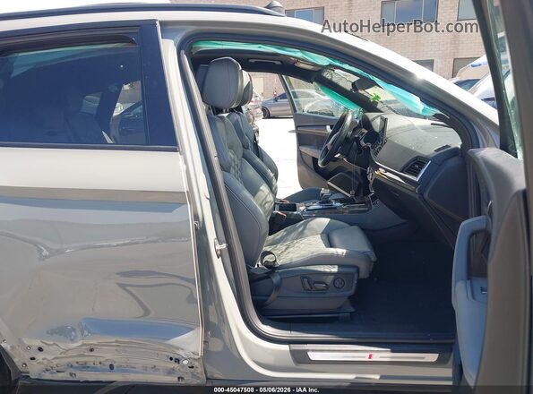 WA1C4AFY0M2013467 2021 AUDI SQ5 Gray Widok wnętrza z przodu