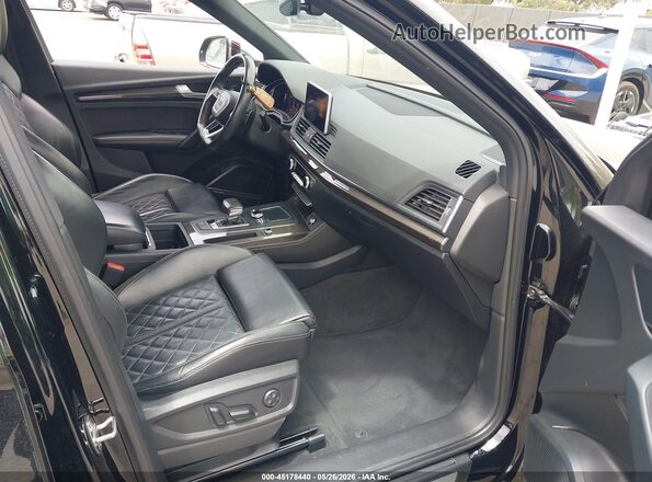 WA1C4AFY5J2098205 2018 AUDI SQ5 Black Vista interior delantera