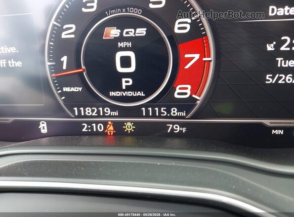 WA1C4AFY5J2098205 2018 AUDI SQ5 Black 