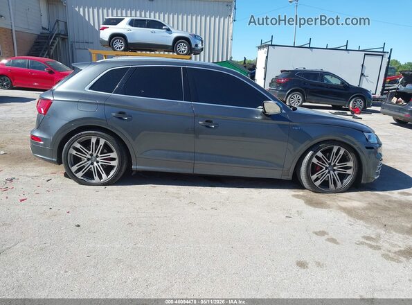 WA1C4AFY9J2008618 2018 AUDI SQ5 Gray Rear interior view