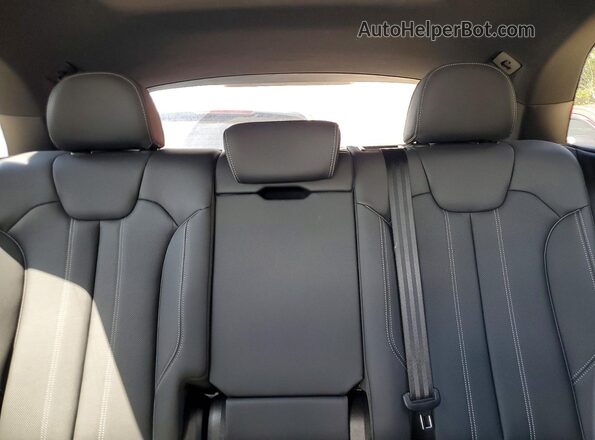 WA1C4BFY2R2045091 2024 AUDI SQ5 Gray Rear seats view
