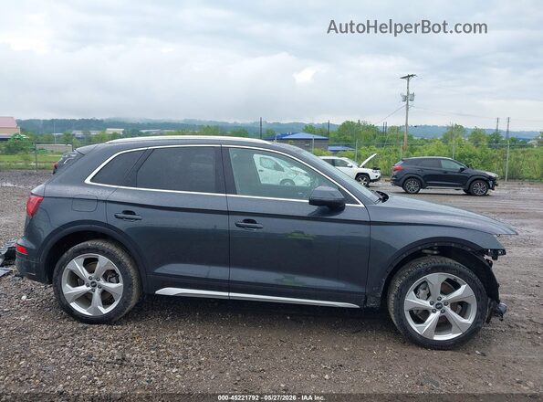 WA1CAAFY0M2021710 2021 AUDI Q5 Gray Սալոնի 360 աստիճան տեսք