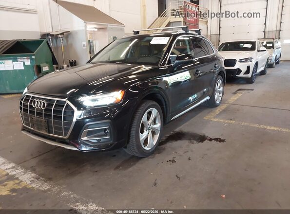 WA1CAAFY3M2048464 2021 AUDI Q5 Черный Передняя левая четверть