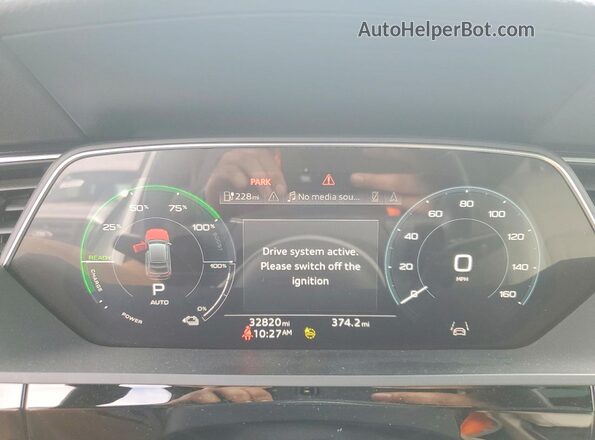 WA1CAAGE0RB007771 2024 AUDI Q8 White Widok zestawu wskaźników