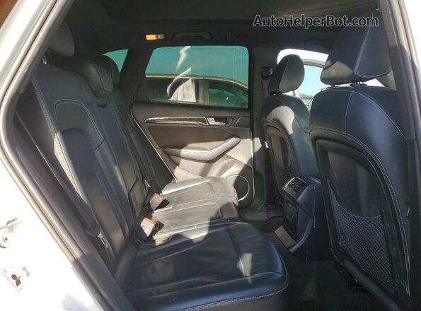 WA1CCAFP6GA014689 2016 AUDI SQ5 White Vista de los asientos traseros