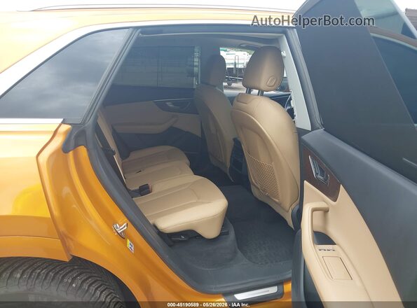 WA1CVAF13KD040129 2019 AUDI Q8 Оранжевый Панорамный вид салона 360°
