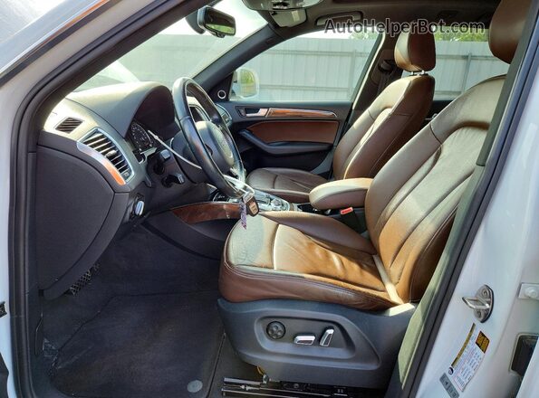 WA1D7AFP6GA136459 2016 AUDI Q5 White Vista interior delantera