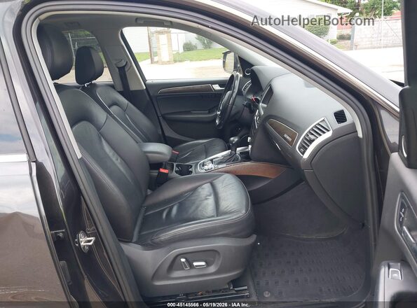 WA1D7BFP3GA036535 2016 AUDI Q5 Gray Front interior view