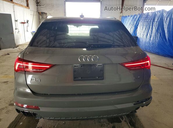 WA1DECF30L1046328 2020 AUDI Q3 Gray Вид ззаду
