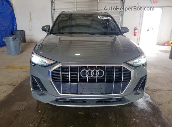 WA1DECF30L1046328 2020 AUDI Q3 Gray Вид спереду