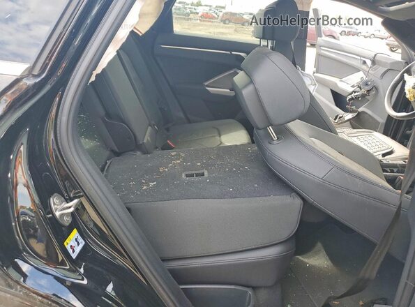 WA1DECF30S1004529 2025 AUDI Q3 Black უკანა სალონის ხედი