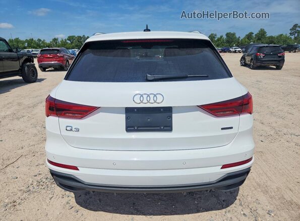 WA1DECF30S1044643 2025 AUDI Q3 White Rear view