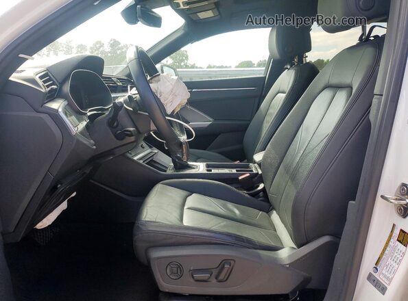 WA1DECF31P1045565 2023 AUDI Q3 White 