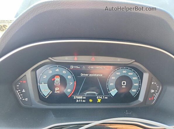 WA1DECF31P1077478 2023 AUDI Q3 Gray Instrument cluster view
