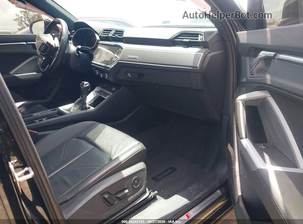 WA1DECF31P1151918 2023 AUDI Q3 Black Սալոնի դիմացի տեսք