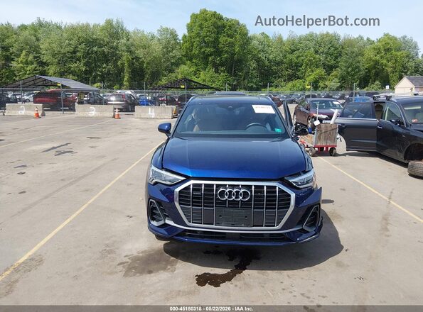 WA1DECF31R1036268 2024 AUDI Q3 Blue Dashboard view
