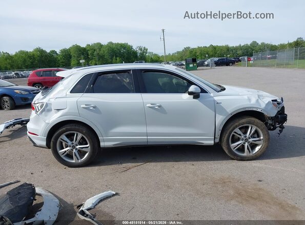 WA1DECF31R1124155 2024 AUDI Q3 Белый Панорамный вид салона 360°