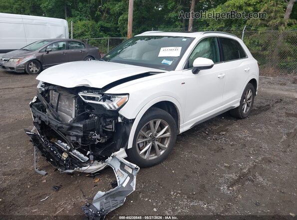 WA1DECF32P1127658 2023 AUDI Q3 White Front left