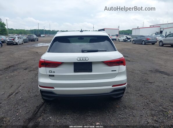 WA1DECF32P1127658 2023 AUDI Q3 White 