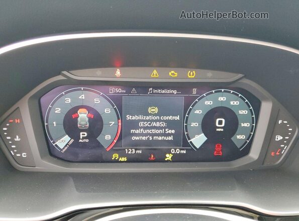 WA1DECF32S1109735 2025 AUDI Q3 Gray Вид щитка приладів
