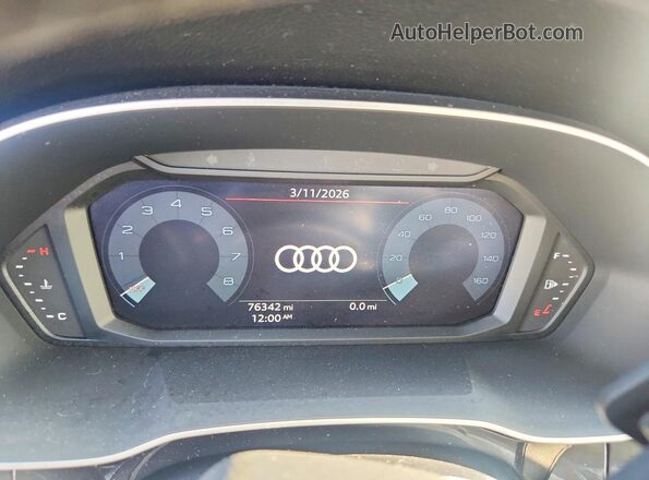 WA1DECF33M1054313 2021 AUDI Q3 Black 