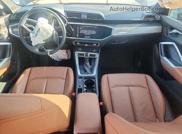 WA1DECF33M1054313 2021 AUDI Q3 Black 
