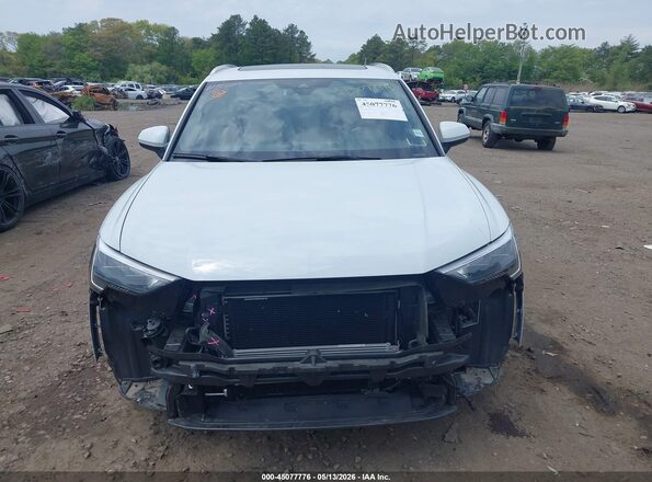 WA1DECF33N1017098 2022 AUDI Q3 White ხელსაწყოთა პანელის ხედი