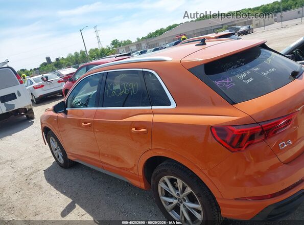 WA1DECF33N1149259 2022 AUDI Q3 Orange 