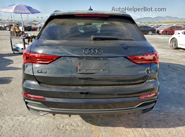 WA1DECF33R1190190 2024 AUDI Q3 Black Հետևի տեսք