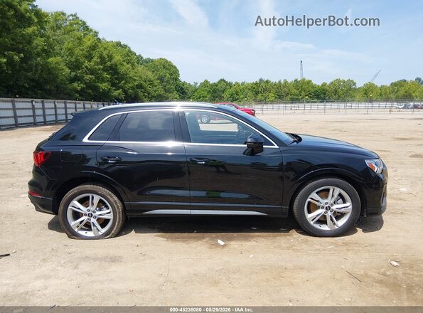 WA1DECF34R1117233 2024 AUDI Q3 Черный Вид задней части салона