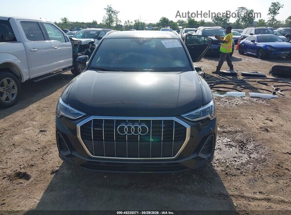 WA1DECF35S1081428 2025 AUDI Q3 Черный Вид задней части салона