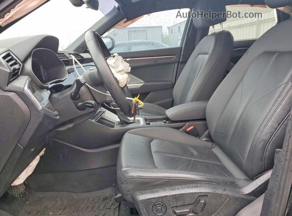 WA1DECF36L1124787 2020 AUDI Q3 Black Սալոնի դիմացի տեսք