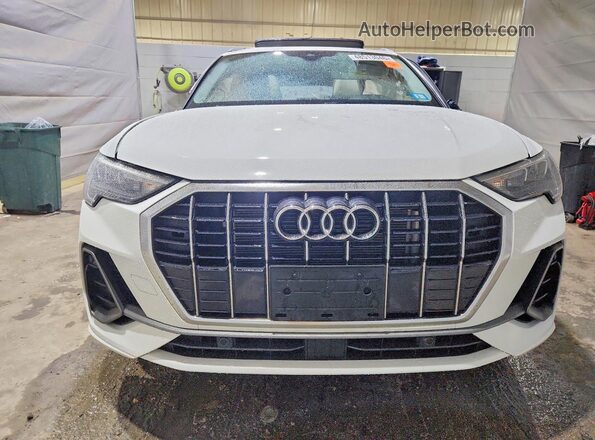 WA1DECF36N1074721 2022 AUDI Q3 White 