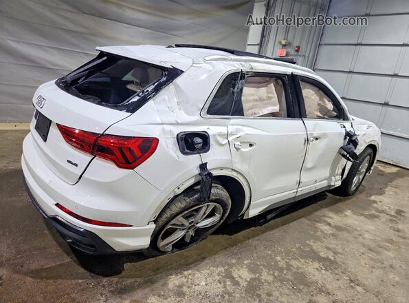 WA1DECF36N1074721 2022 AUDI Q3 White 