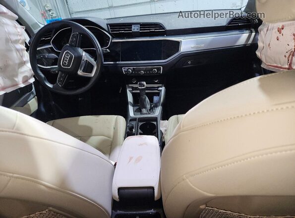 WA1DECF36N1074721 2022 AUDI Q3 White 