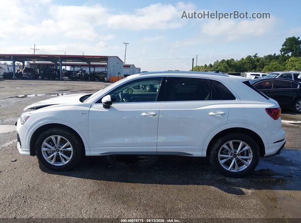 WA1DECF37S1023627 2025 AUDI Q3 White Widok wnętrza 360 stopni