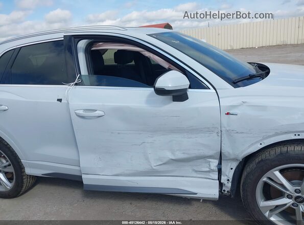 WA1DECF38R1200373 2024 AUDI Q3 White Vista frontal