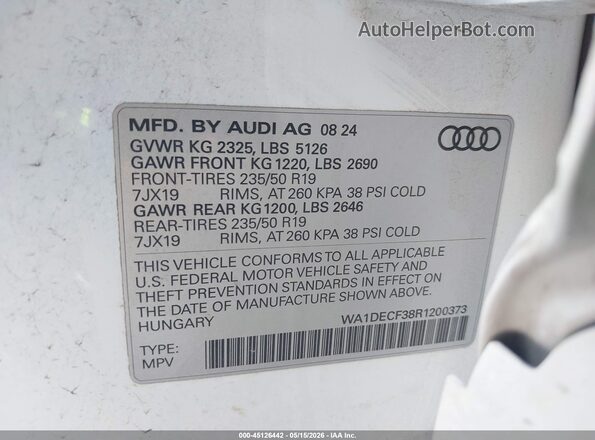 WA1DECF38R1200373 2024 AUDI Q3 White Vista del compartimento del motor