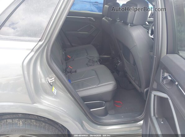 WA1DECF3XM1073800 2021 AUDI Q3 Gray VIN კოდის სტიკერის ხედი