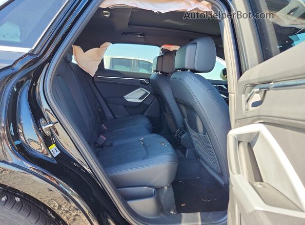 WA1DECF3XS1094417 2025 AUDI Q3 Black Սալոնի հետևի տեսք