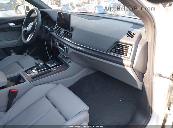 WA1E2AFY0R2040111 2024 AUDI Q5 White 