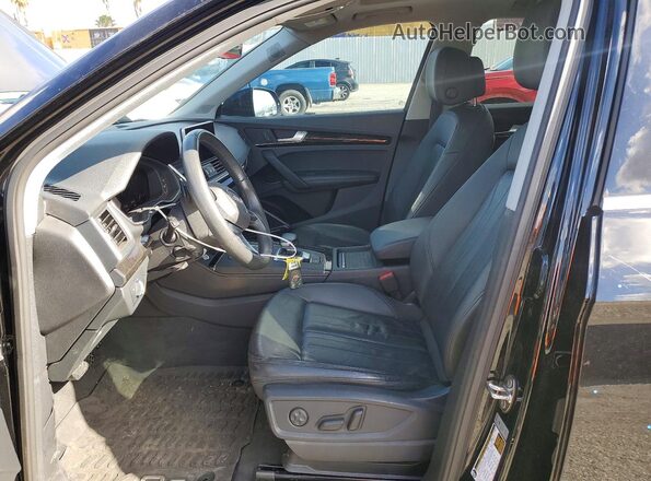 WA1E2AFY1L2070077 2020 AUDI Q5 Black 