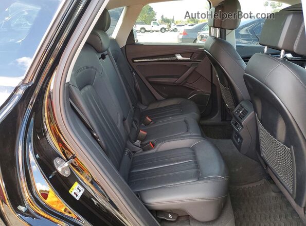 WA1E2AFY1L2070077 2020 AUDI Q5 Black 