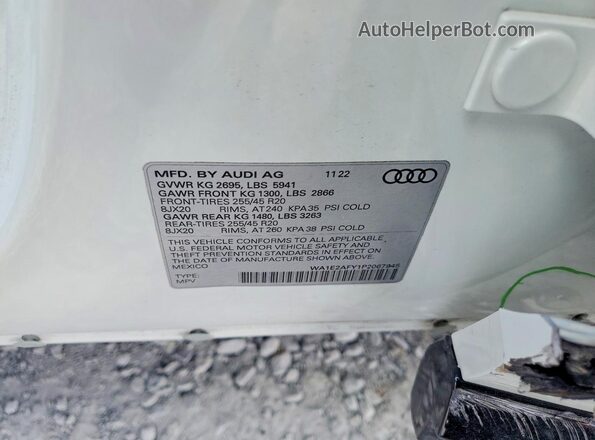 WA1E2AFY1P2067945 2023 AUDI Q5 White 360 interior view