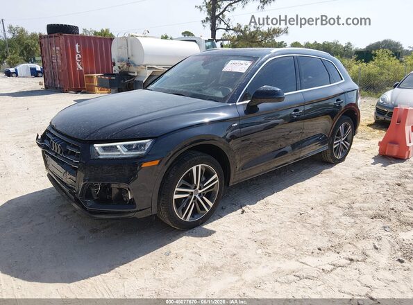 WA1E2AFY6L2075422 2020 AUDI Q5 Черный Передняя левая четверть